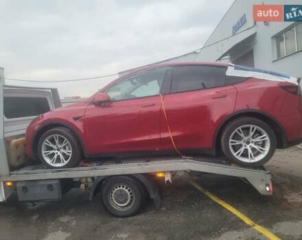 Тесла Model Y 2022 в Киеве на Automoto.ua Красный Тесла Model Y, объемом двигателя 0 л и пробегом 37 тыс. км за 26999 $, фото 10 на Automoto.ua