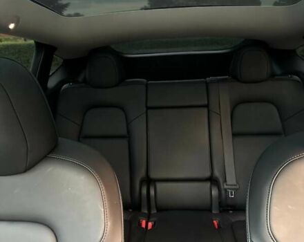 Красный Тесла Model Y, объемом двигателя 0 л и пробегом 32 тыс. км за 26900 $, фото 27 на Automoto.ua