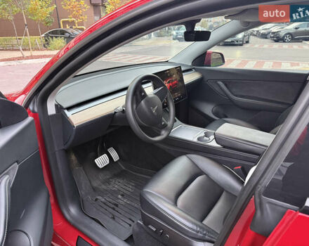 Красный Тесла Model Y, объемом двигателя 0 л и пробегом 41 тыс. км за 25400 $, фото 8 на Automoto.ua
