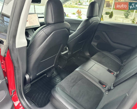 Красный Тесла Model Y, объемом двигателя 0 л и пробегом 30 тыс. км за 28800 $, фото 17 на Automoto.ua