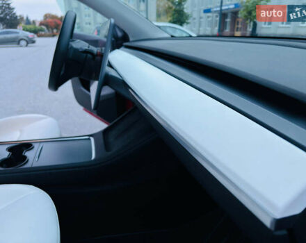 Красный Тесла Model Y, объемом двигателя 0 л и пробегом 78 тыс. км за 24000 $, фото 36 на Automoto.ua