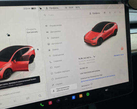 Красный Тесла Model Y, объемом двигателя 0 л и пробегом 69 тыс. км за 26000 $, фото 2 на Automoto.ua