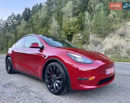 Красный Тесла Model Y, объемом двигателя 0 л и пробегом 40 тыс. км за 29999 $, фото 14 на Automoto.ua