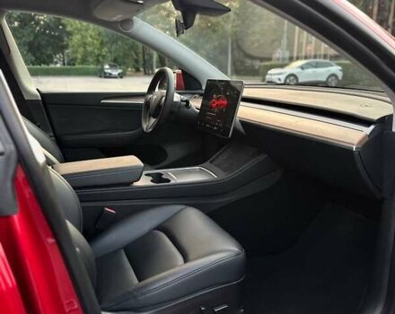 Красный Тесла Model Y, объемом двигателя 0 л и пробегом 32 тыс. км за 26900 $, фото 29 на Automoto.ua