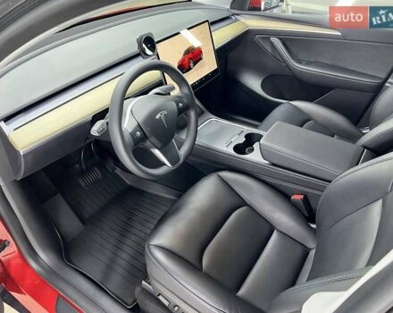 Красный Тесла Model Y, объемом двигателя 0 л и пробегом 37 тыс. км за 31999 $, фото 22 на Automoto.ua