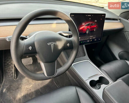 Тесла Model Y 2022 у Луцьку на Automoto.ua Червоний Тесла Model Y, об'ємом двигуна 0 л та пробігом 104 тис. км за 23999 $, фото 29 на Automoto.ua