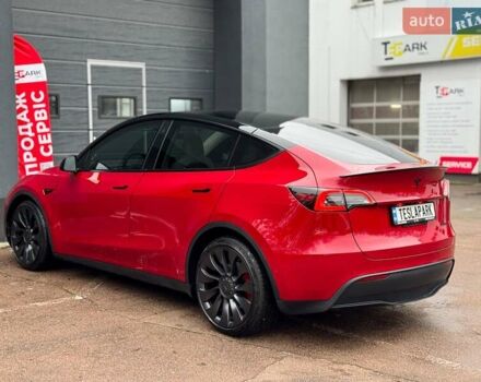 Червоний Тесла Model Y, об'ємом двигуна 0 л та пробігом 25 тис. км за 30999 $, фото 7 на Automoto.ua