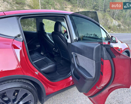 Красный Тесла Model Y, объемом двигателя 0 л и пробегом 40 тыс. км за 29999 $, фото 43 на Automoto.ua