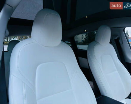 Красный Тесла Model Y, объемом двигателя 0 л и пробегом 78 тыс. км за 24000 $, фото 38 на Automoto.ua