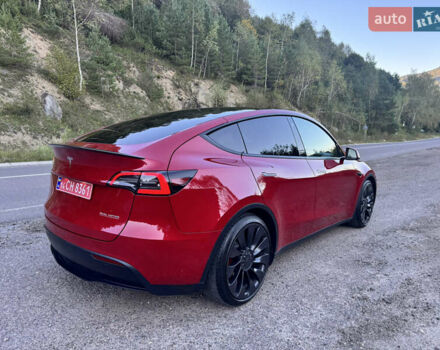 Тесла Model Y 2022 в Львове на Automoto.ua Красный Тесла Model Y, объемом двигателя 0 л и пробегом 45 тыс. км за 30999 $, фото 4 на Automoto.ua