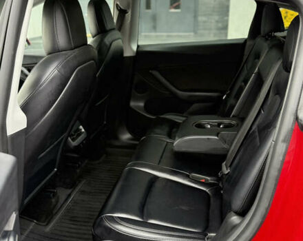Красный Тесла Model Y, объемом двигателя 0 л и пробегом 137 тыс. км за 24200 $, фото 20 на Automoto.ua