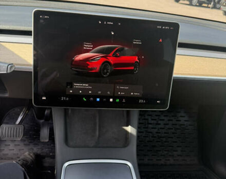 Тесла Model Y 2022 в Каменское - Днепродзержинск на Automoto.ua Красный Тесла Model Y, объемом двигателя 0 л и пробегом 183 тыс. км за 24000 $, фото 11 на Automoto.ua