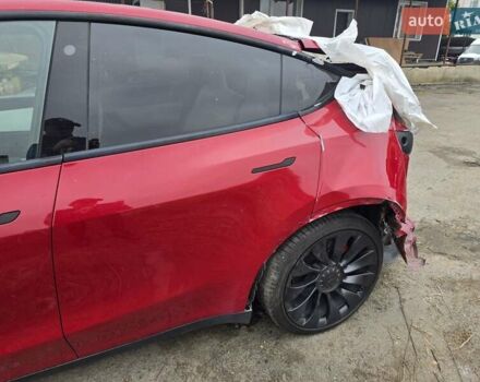 Тесла Model Y 2022 в Костополе на Automoto.ua Красный Тесла Model Y, объемом двигателя 0 л и пробегом 129 тыс. км за 17500 $, фото 16 на Automoto.ua