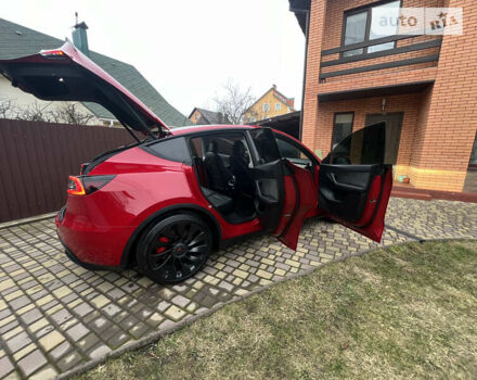 Червоний Тесла Model Y, об'ємом двигуна 0 л та пробігом 17 тис. км за 39900 $, фото 22 на Automoto.ua