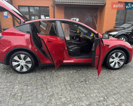 Красный Тесла Model Y, объемом двигателя 0 л и пробегом 102 тыс. км за 26500 $, фото 6 на Automoto.ua