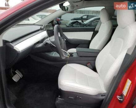 Красный Тесла Model Y, объемом двигателя 0 л и пробегом 75 тыс. км за 26500 $, фото 1 на Automoto.ua