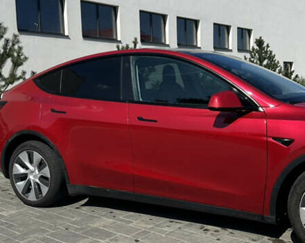 Тесла Model Y 2022 у Луцьку на Automoto.ua Червоний Тесла Model Y, об'ємом двигуна 0 л та пробігом 104 тис. км за 23999 $, фото 5 на Automoto.ua