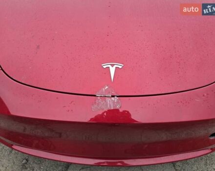 Тесла Model Y 2022 в Костополе на Automoto.ua Красный Тесла Model Y, объемом двигателя 0 л и пробегом 129 тыс. км за 17500 $, фото 5 на Automoto.ua