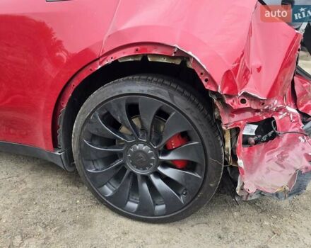 Тесла Model Y 2022 в Костополе на Automoto.ua Красный Тесла Model Y, объемом двигателя 0 л и пробегом 129 тыс. км за 17500 $, фото 19 на Automoto.ua