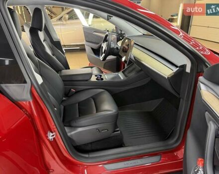 Красный Тесла Model Y, объемом двигателя 0 л и пробегом 37 тыс. км за 31999 $, фото 28 на Automoto.ua