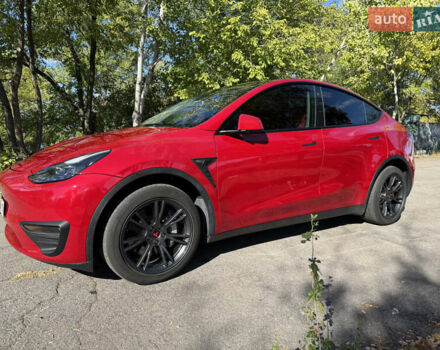 Красный Тесла Model Y, объемом двигателя 0 л и пробегом 81 тыс. км за 31500 $, фото 1 на Automoto.ua