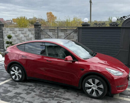 Красный Тесла Model Y, объемом двигателя 0 л и пробегом 137 тыс. км за 24200 $, фото 7 на Automoto.ua