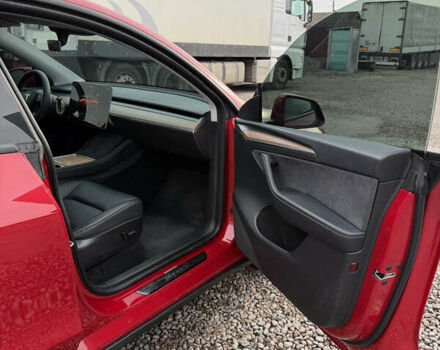 Червоний Тесла Model Y, об'ємом двигуна 0 л та пробігом 43 тис. км за 29500 $, фото 8 на Automoto.ua