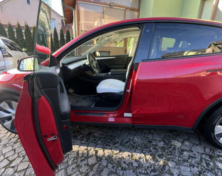 Красный Тесла Model Y, объемом двигателя 0 л и пробегом 46 тыс. км за 27200 $, фото 6 на Automoto.ua