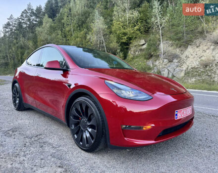 Красный Тесла Model Y, объемом двигателя 0 л и пробегом 40 тыс. км за 29999 $, фото 2 на Automoto.ua