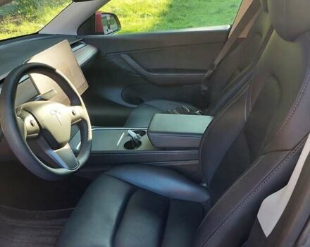 Красный Тесла Model Y, объемом двигателя 0 л и пробегом 60 тыс. км за 31500 $, фото 6 на Automoto.ua
