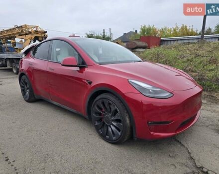 Тесла Model Y 2022 в Костополе на Automoto.ua Красный Тесла Model Y, объемом двигателя 0 л и пробегом 129 тыс. км за 17500 $, фото 1 на Automoto.ua