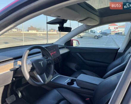 Тесла Model Y 2022 у Луцьку на Automoto.ua Червоний Тесла Model Y, об'ємом двигуна 0 л та пробігом 104 тис. км за 23999 $, фото 30 на Automoto.ua