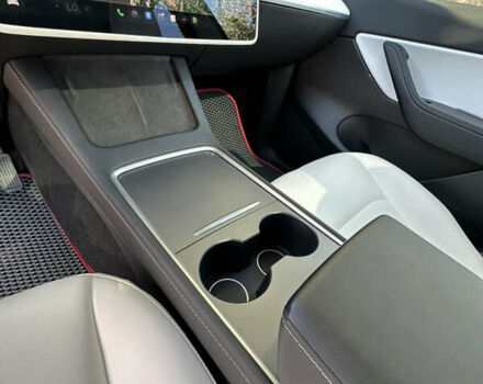 Красный Тесла Model Y, объемом двигателя 0 л и пробегом 17 тыс. км за 30000 $, фото 49 на Automoto.ua