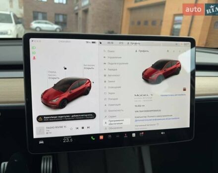 Червоний Тесла Model Y, об'ємом двигуна 0 л та пробігом 10 тис. км за 26500 $, фото 12 на Automoto.ua