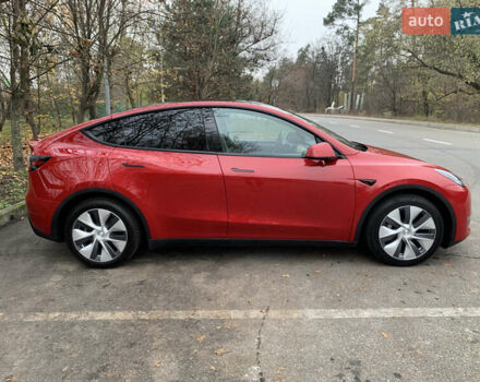 Червоний Тесла Model Y, об'ємом двигуна 0 л та пробігом 21 тис. км за 26900 $, фото 1 на Automoto.ua