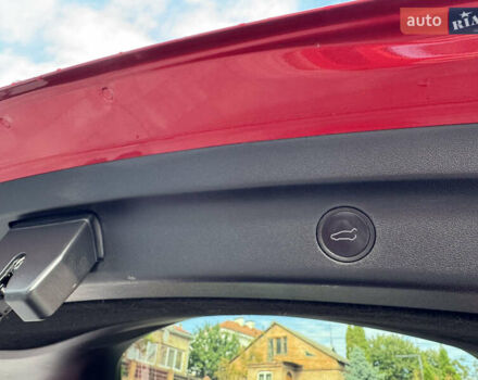 Тесла Model Y 2023 у Луцьку на Automoto.ua Червоний Тесла Model Y, об'ємом двигуна 0 л та пробігом 33 тис. км за 26000 $, фото 9 на Automoto.ua