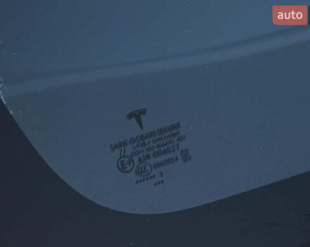 Красный Тесла Model Y, объемом двигателя 0 л и пробегом 72 тыс. км за 28999 $, фото 3 на Automoto.ua