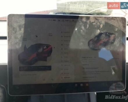 Красный Тесла Model Y, объемом двигателя 0 л и пробегом 26 тыс. км за 17500 $, фото 13 на Automoto.ua