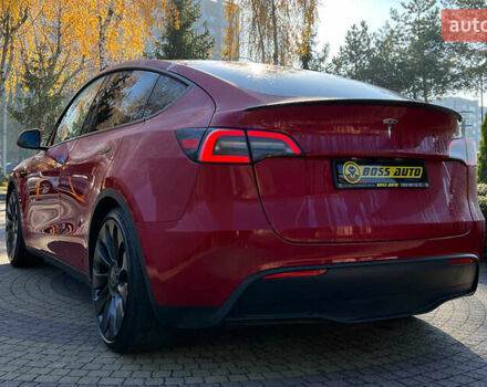 Красный Тесла Model Y, объемом двигателя 0 л и пробегом 26 тыс. км за 29800 $, фото 4 на Automoto.ua