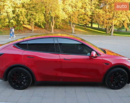Красный Тесла Model Y, объемом двигателя 0 л и пробегом 72 тыс. км за 28999 $, фото 7 на Automoto.ua