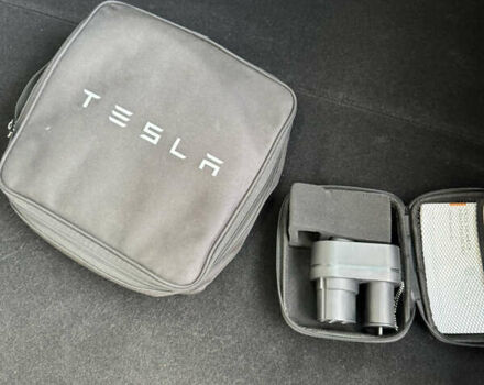 Красный Тесла Model Y, объемом двигателя 0 л и пробегом 35 тыс. км за 29200 $, фото 7 на Automoto.ua