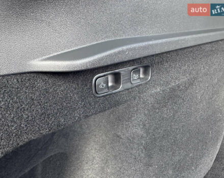 Тесла Model Y 2023 у Луцьку на Automoto.ua Червоний Тесла Model Y, об'ємом двигуна 0 л та пробігом 33 тис. км за 26000 $, фото 8 на Automoto.ua