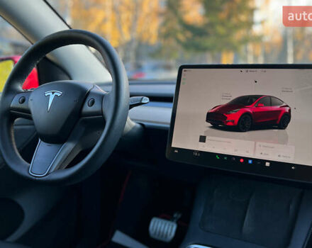 Красный Тесла Model Y, объемом двигателя 0 л и пробегом 26 тыс. км за 29800 $, фото 18 на Automoto.ua
