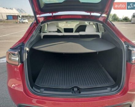 Красный Тесла Model Y, объемом двигателя 0 л и пробегом 30 тыс. км за 27300 $, фото 13 на Automoto.ua