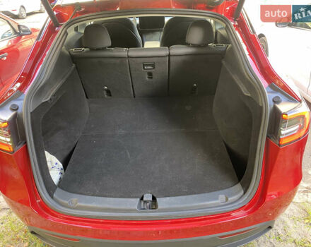 Красный Тесла Model Y, объемом двигателя 0 л и пробегом 26 тыс. км за 28888 $, фото 34 на Automoto.ua