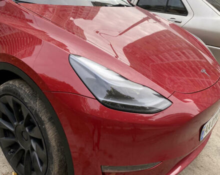 Тесла Model Y 2023 в Киеве на Automoto.ua Красный Тесла Model Y, объемом двигателя 0 л и пробегом 27 тыс. км за 28800 $, фото 12 на Automoto.ua