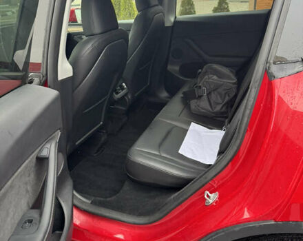 Красный Тесла Model Y, объемом двигателя 0 л и пробегом 46 тыс. км за 26300 $, фото 6 на Automoto.ua