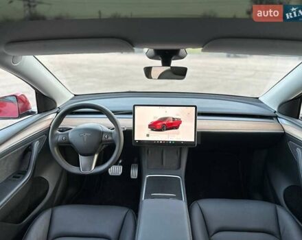 Червоний Тесла Model Y, об'ємом двигуна 0 л та пробігом 37 тис. км за 33500 $, фото 6 на Automoto.ua