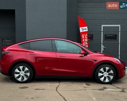 Красный Тесла Model Y, объемом двигателя 0 л и пробегом 43 тыс. км за 31999 $, фото 9 на Automoto.ua
