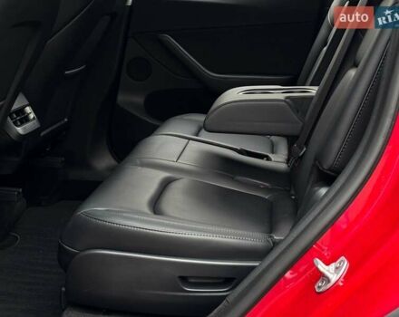 Красный Тесла Model Y, объемом двигателя 0 л и пробегом 43 тыс. км за 31999 $, фото 15 на Automoto.ua